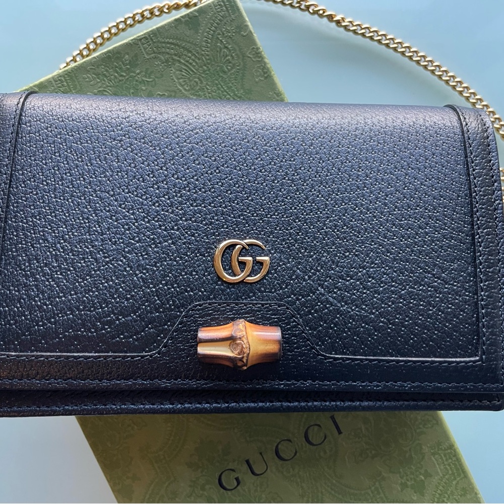 GUCCI DIANA MINI BAG WITH BAMBOO